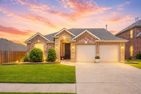 809 Cauble Dr, Rockwall, TX 75087