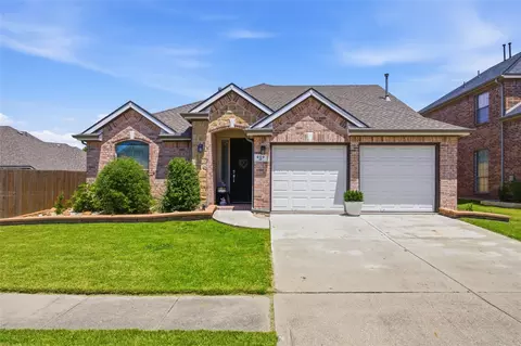 809 Cauble Dr, Rockwall, TX 75087