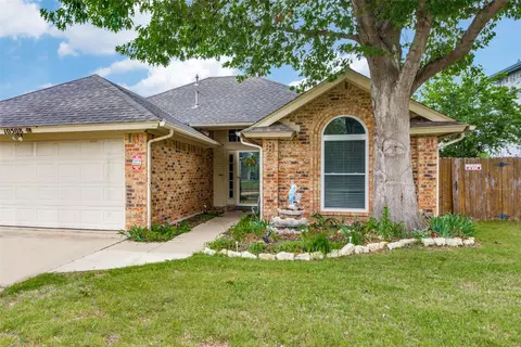 10508 Maria Dr, Fort Worth, TX 76108