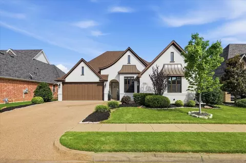 2705 River Path Ct, Burleson, TX 76028