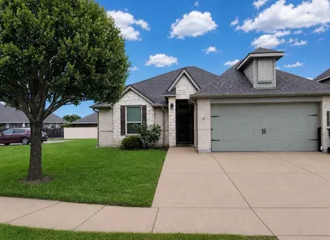 1106 Placid Cir, Waco, TX 76706
