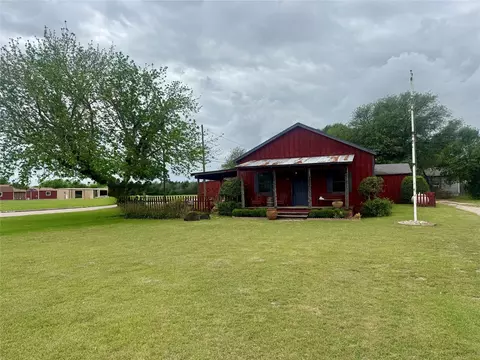 1321 Meadow St, Desoto, TX 75115