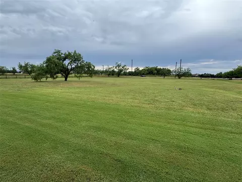 465 Apple Blossom Dr, Abilene, TX 79602