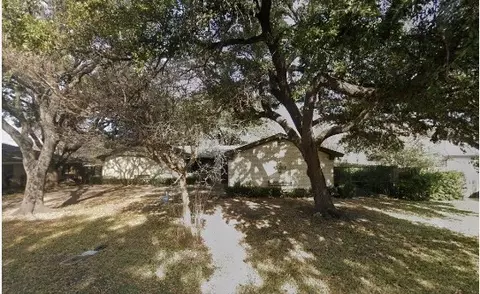 4905 Rock River Dr, Fort Worth, TX 76103