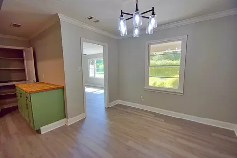 Dining - 104 Orr St, Sarepta, LA 71071 photo 1 of 1
