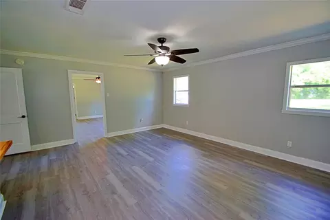 Living - 104 Orr St, Sarepta, LA 71071 photo 2 of 3
