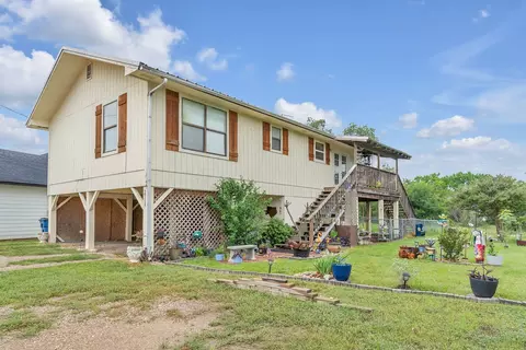 2318 Neches St, Granbury, TX 76048