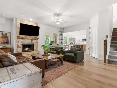 155 Rj Smith Dr, Boyd, TX 76023