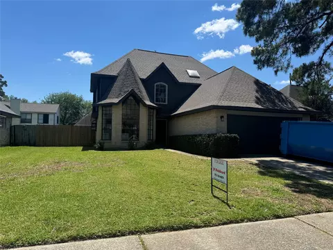 6916 Foxcroft Ln, Humble, TX 77338