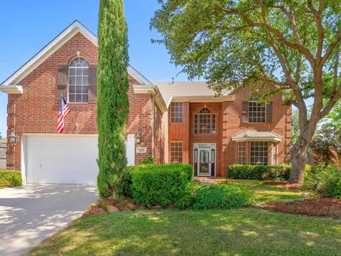 5213 Hot Springs Trl, Fort Worth, TX 76137