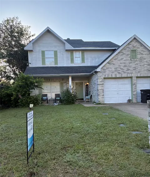 7436 Blackthorn Dr, Fort Worth, TX 76137