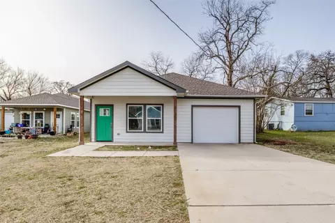 924 W Collins St, Denison, TX 75020