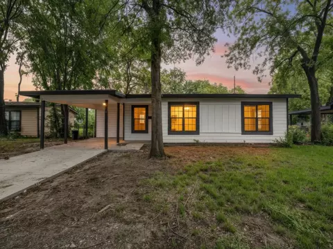 616 Leyenda Dr, Mesquite, TX 75149