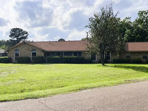 4327 Marcell Cir, Texarkana, TX 75503