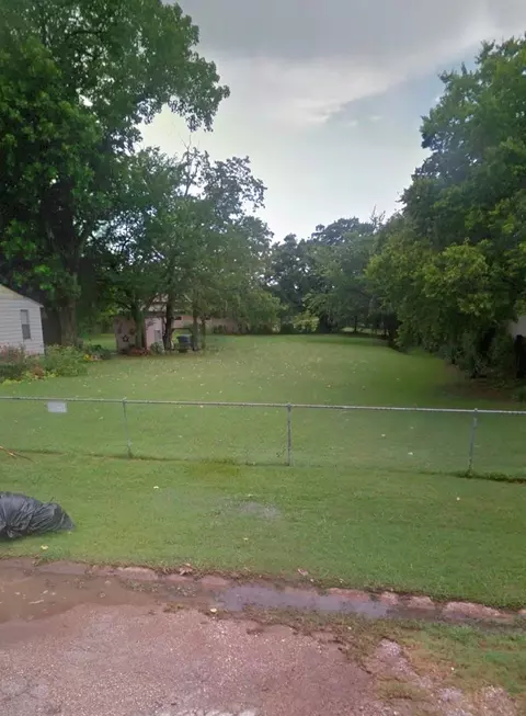 701 Angus Dr, Dallas, TX 75217