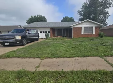 4208 Kingsbury Dr, Wichita Falls, TX 76309