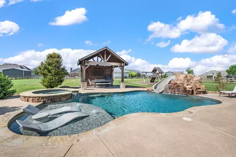 13310 Mcallen Ln, Justin, TX 76247