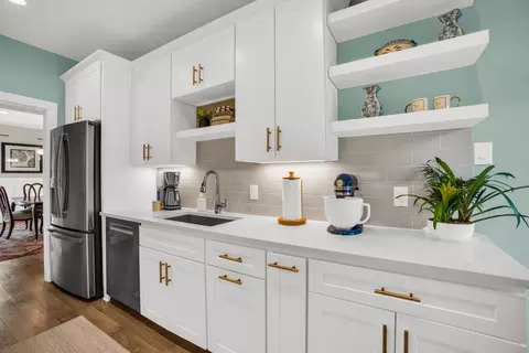 10716 Park Village Pl #B, Dallas, TX 75230