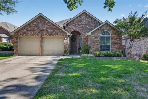 3813 Tidball Dr, Fort Worth, TX 76244