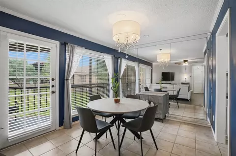 16301 Ledgemont Ln #281, Addison, TX 75001