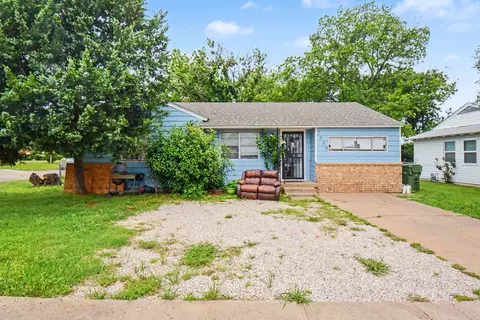 2889 Beasley Dr, Garland, TX 75041