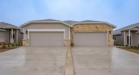 656-660 Wheatfield Dr, Venus, TX 76084