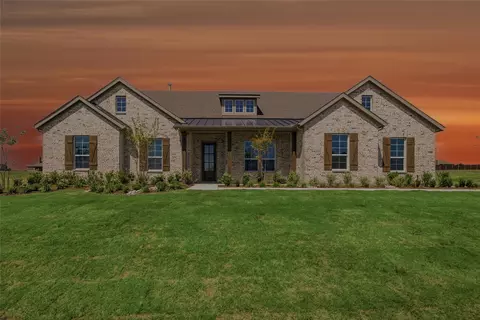 709 Water Side Dr, Van Alstyne, TX 75495