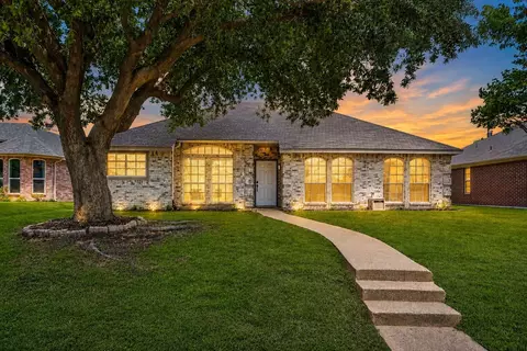1111 Old Knoll Dr, Wylie, TX 75098