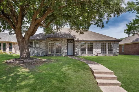 1111 Old Knoll Dr, Wylie, TX 75098
