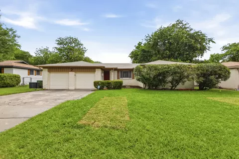 4300 Lynn Ter, North Richland Hills, TX 76180