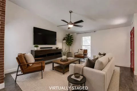 Living - 500 Moss Hill Ln, Euless, TX 76039 photo 3 of 3