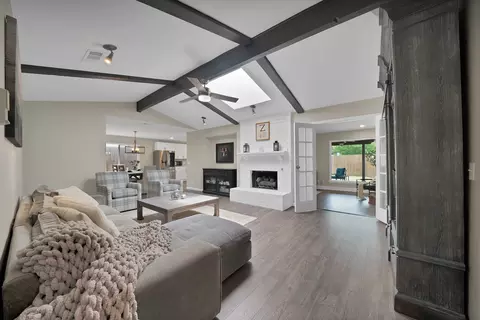 3220 Steven Dr, Plano, TX 75023