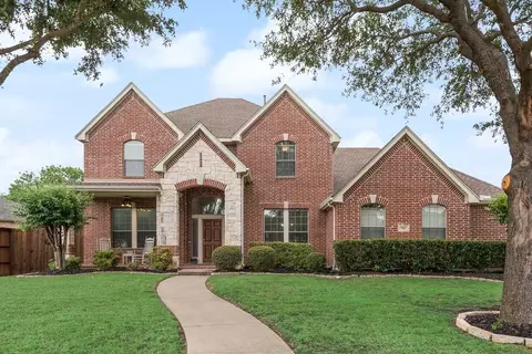 902 Nighthawk Dr, Murphy, TX 75094