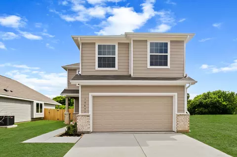 10641 Stag Ln, Crowley, TX 76036