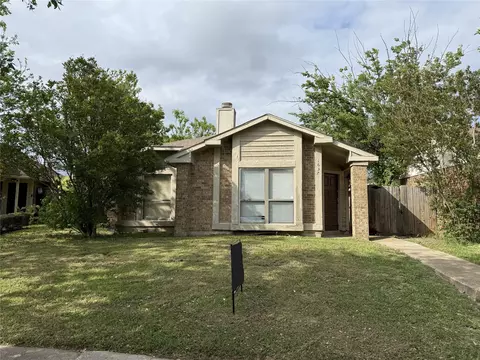 1637 Hackamore St, Mesquite, TX 75149