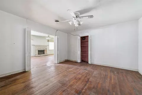 Living - 3722 N 27th St, Waco, TX 76708 photo 5 of 5