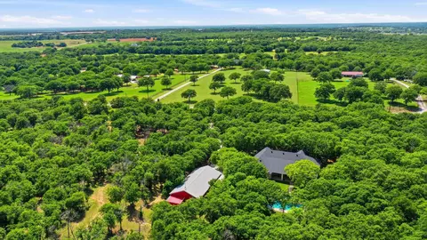 148 Arista Trl, Poolville, TX 76487