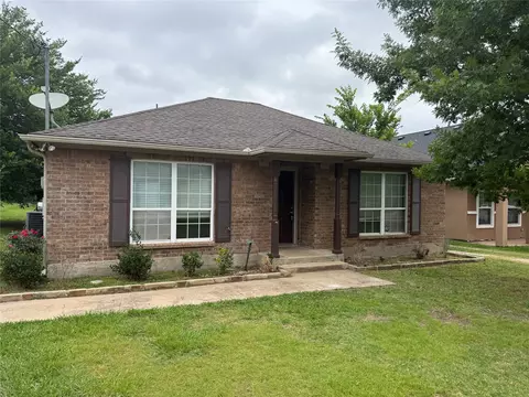 10937 Rockstone Dr, Balch Springs, TX 75180