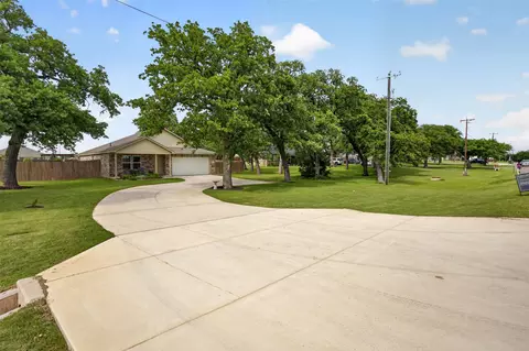 Other - 901 E 3rd St, Springtown, TX 76082 photo 9 of 9