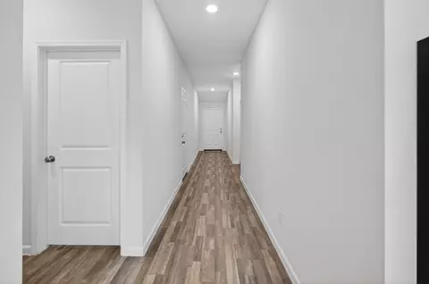 Entry Way - 901 E 3rd St, Springtown, TX 76082 photo 1 of 6