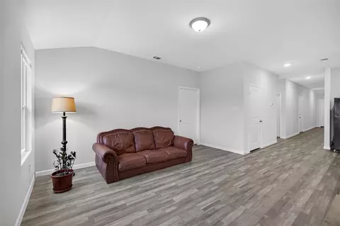 Entry Way - 901 E 3rd St, Springtown, TX 76082 photo 3 of 6