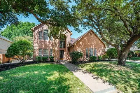 5201 Belle Chasse Ln, Frisco, TX 75035