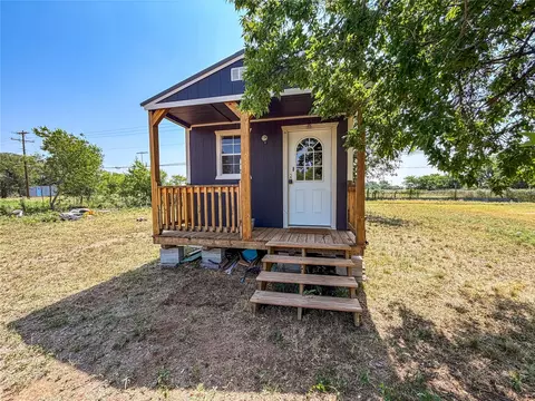 1104 N Avenue D, Haskell, TX 79521 photo 1