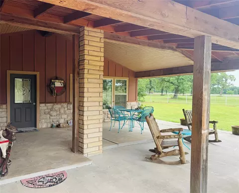 Exterior - 2031 E Fm 1396, Ivanhoe, TX 75447 photo 5 of 6