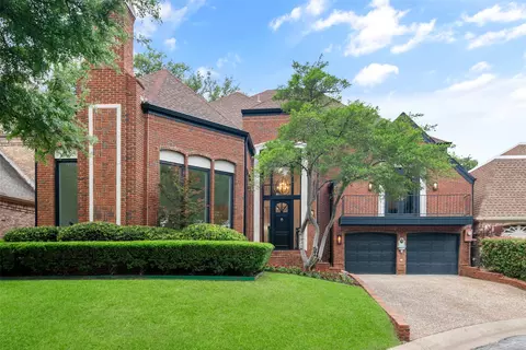 5919 Club Hill Pl, Dallas, TX 75248