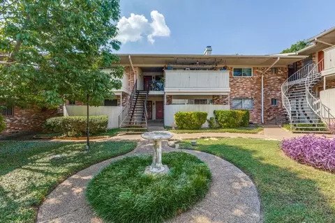 7832 Royal Ln #212, Dallas, TX 75230