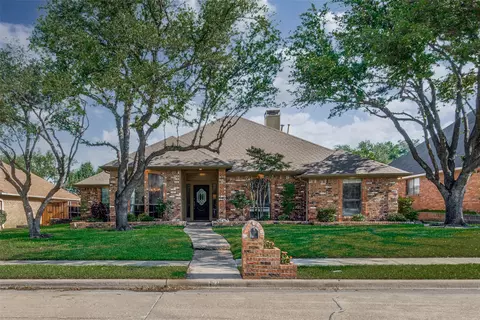 3821 Kelly Blvd, Carrollton, TX 75007