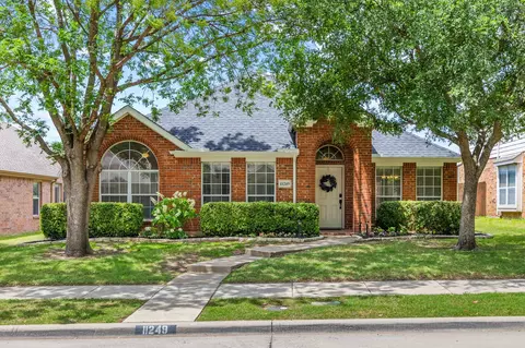 11249 Las Polamas Dr, Frisco, TX 75033