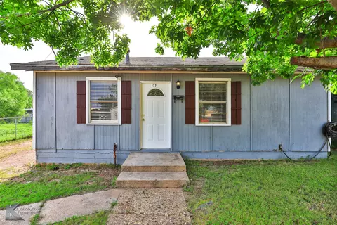 177 Maxwell Dr, Abilene, TX 79602