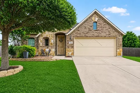 2525 Open Range Dr, Fort Worth, TX 76177